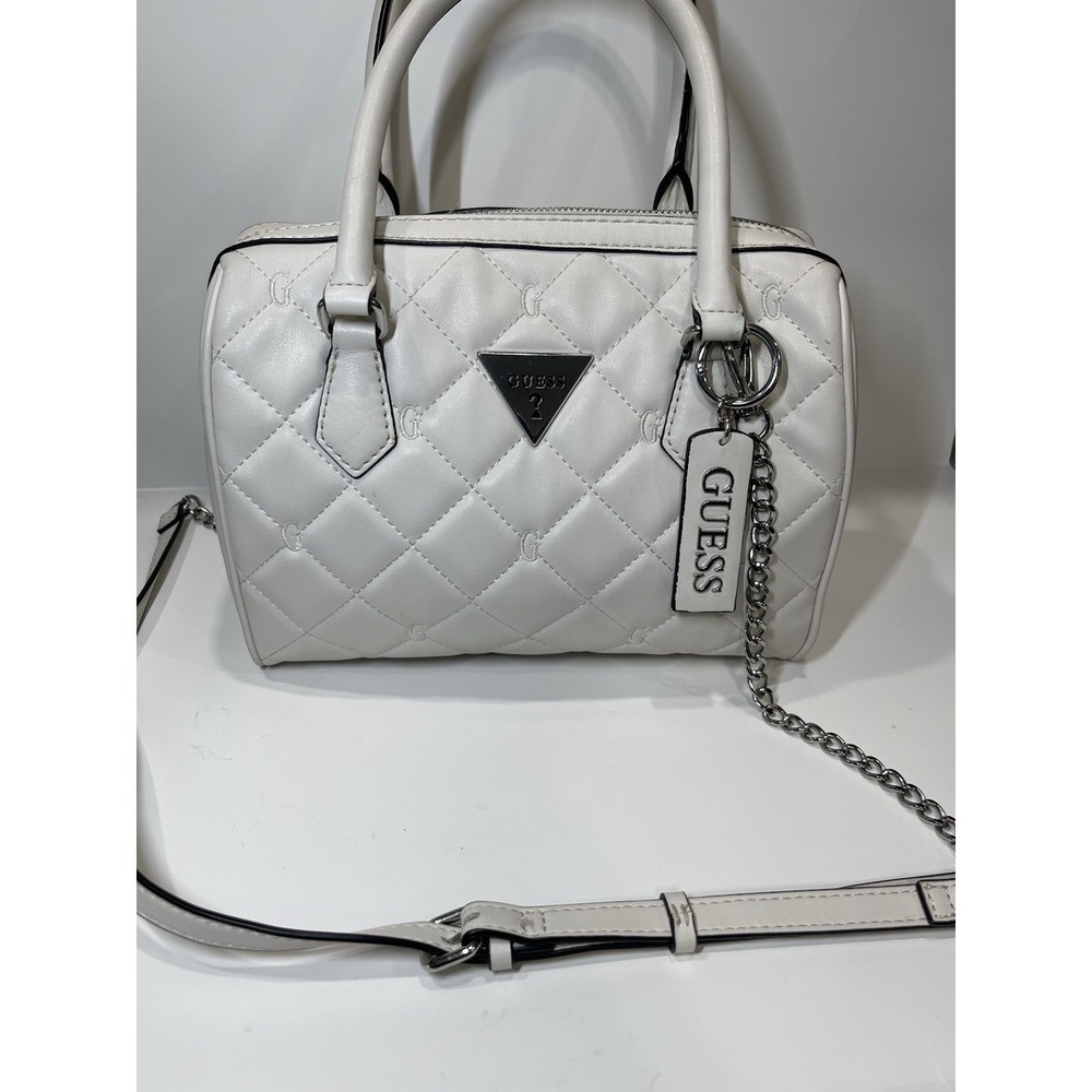 Guess Quilted White Crossbody Chain Zipper Medium Y2K Style